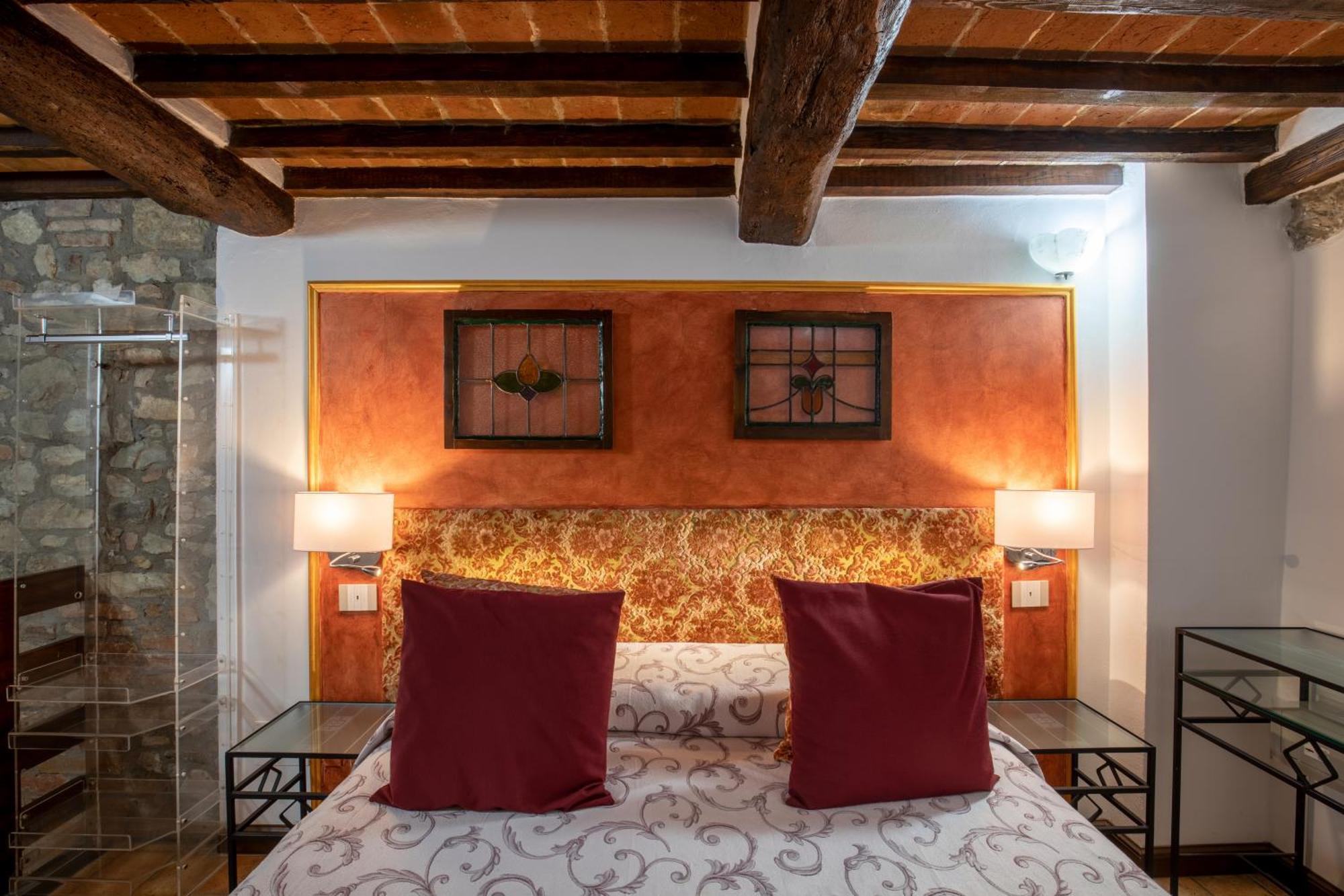 카스틸리오네델라고 Il Torrione B&B 외부 사진