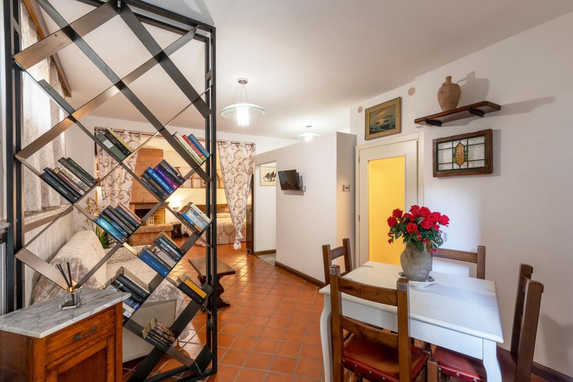 카스틸리오네델라고 Il Torrione B&B 외부 사진
