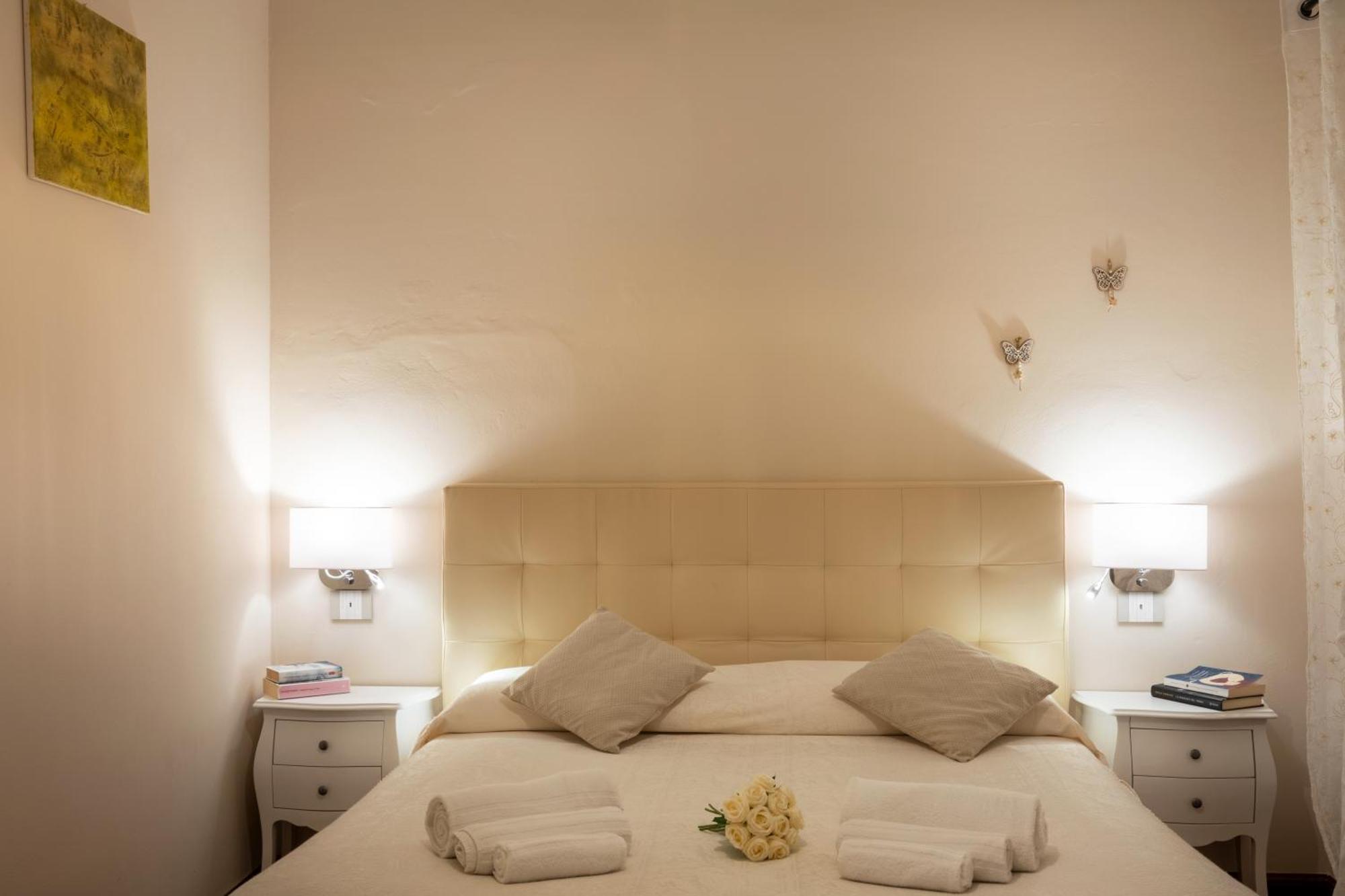 카스틸리오네델라고 Il Torrione B&B 외부 사진